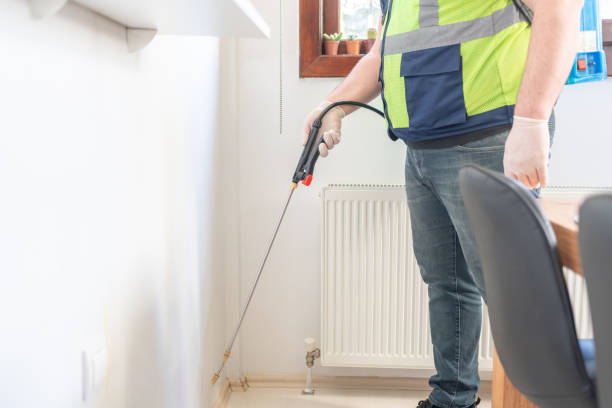 Best Commercial Pest Control Services  in Temesl Valley, CA